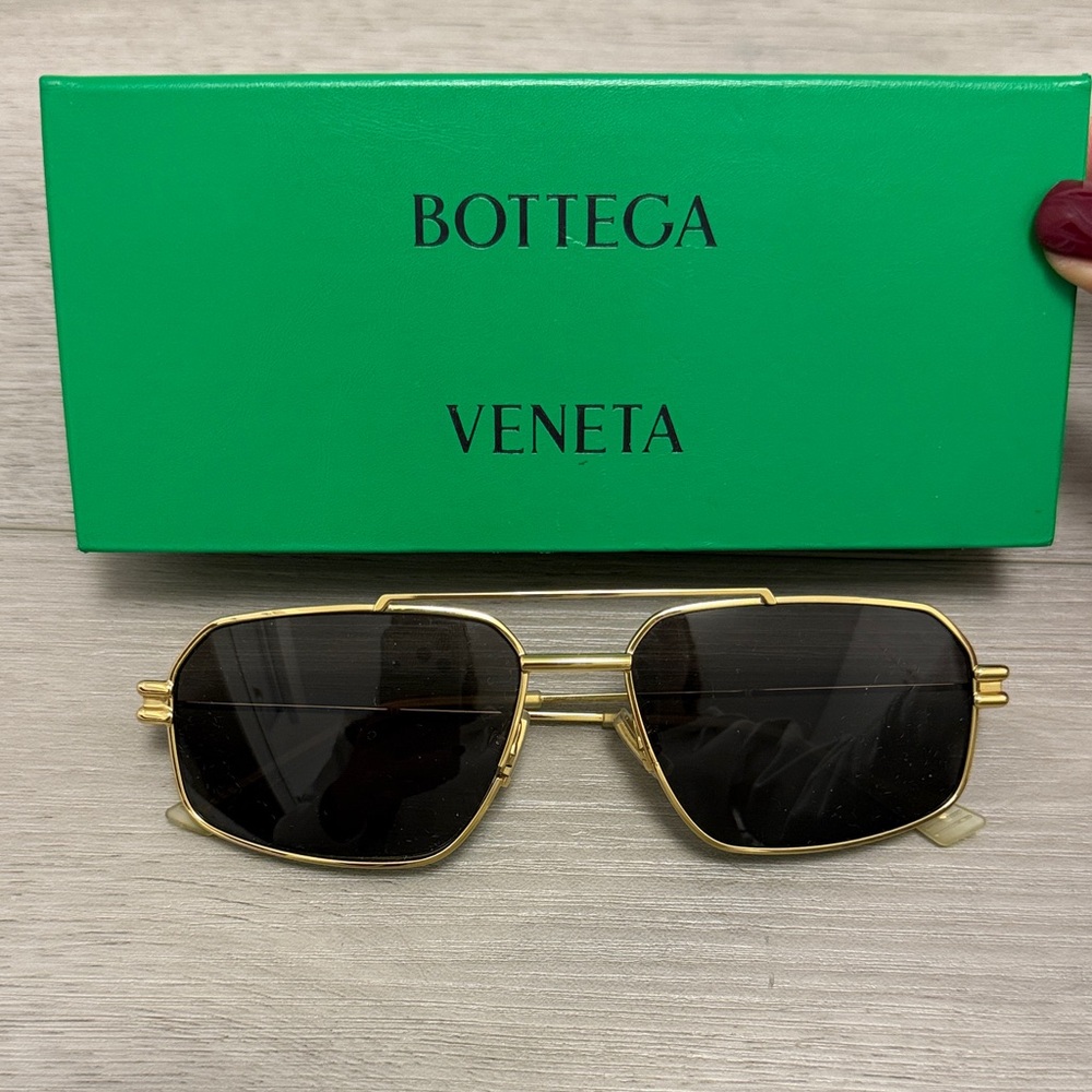 Bottega Veneta Sunglasses